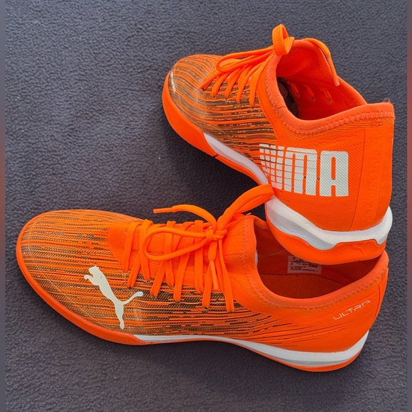 Puma Soccer Shoes Indoor- Kids Size 7 - Picture 10 of 13